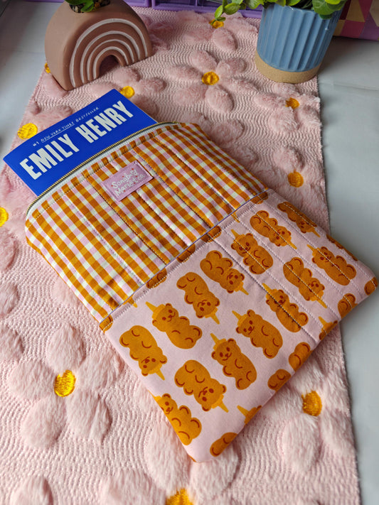 Gingham Honey Bear Book Sleeve With Zipper And Front Utility Pocket
