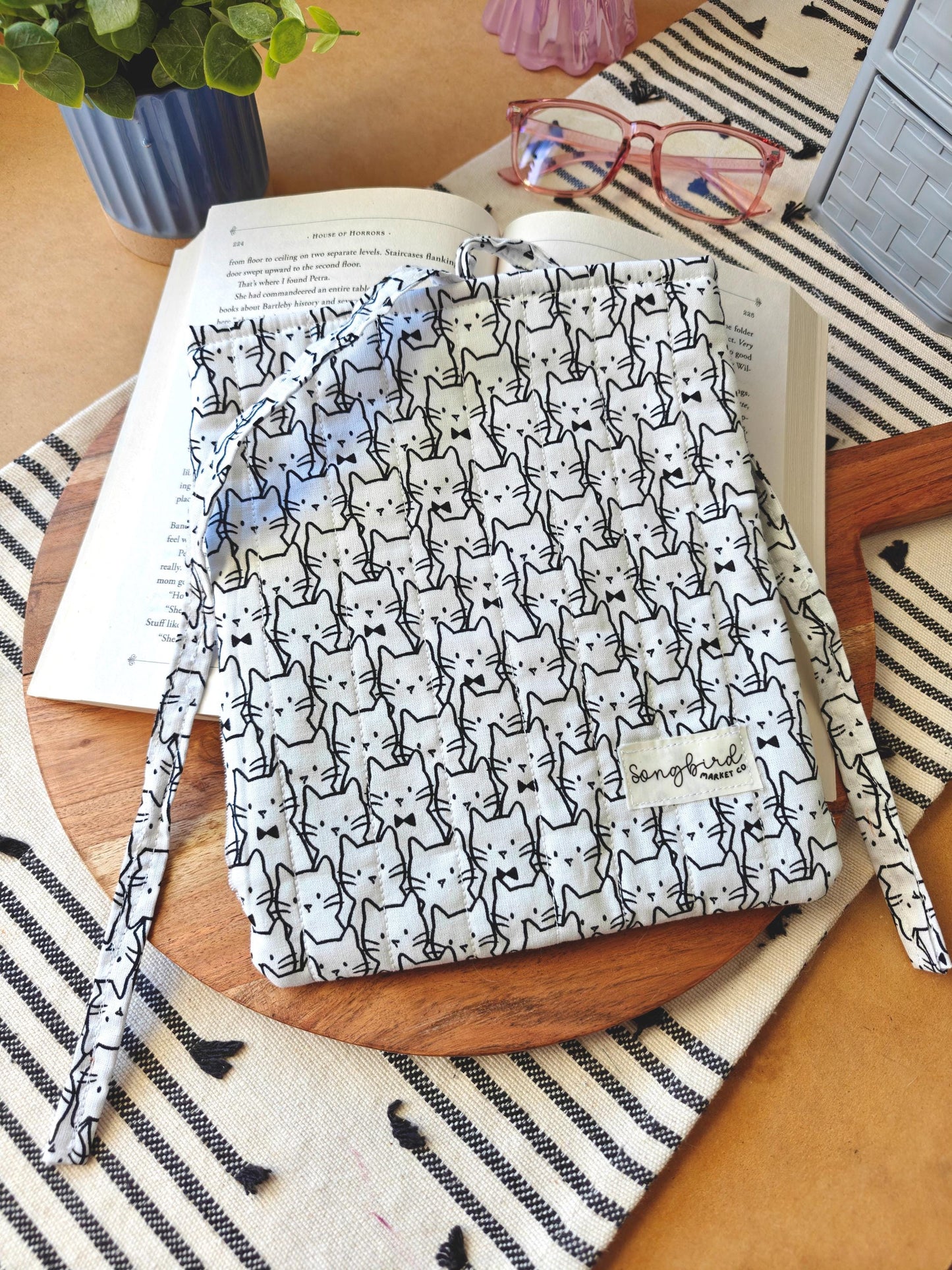 Black and White Illustrated Cat Book Sleeve for Kindle and Paperback Books