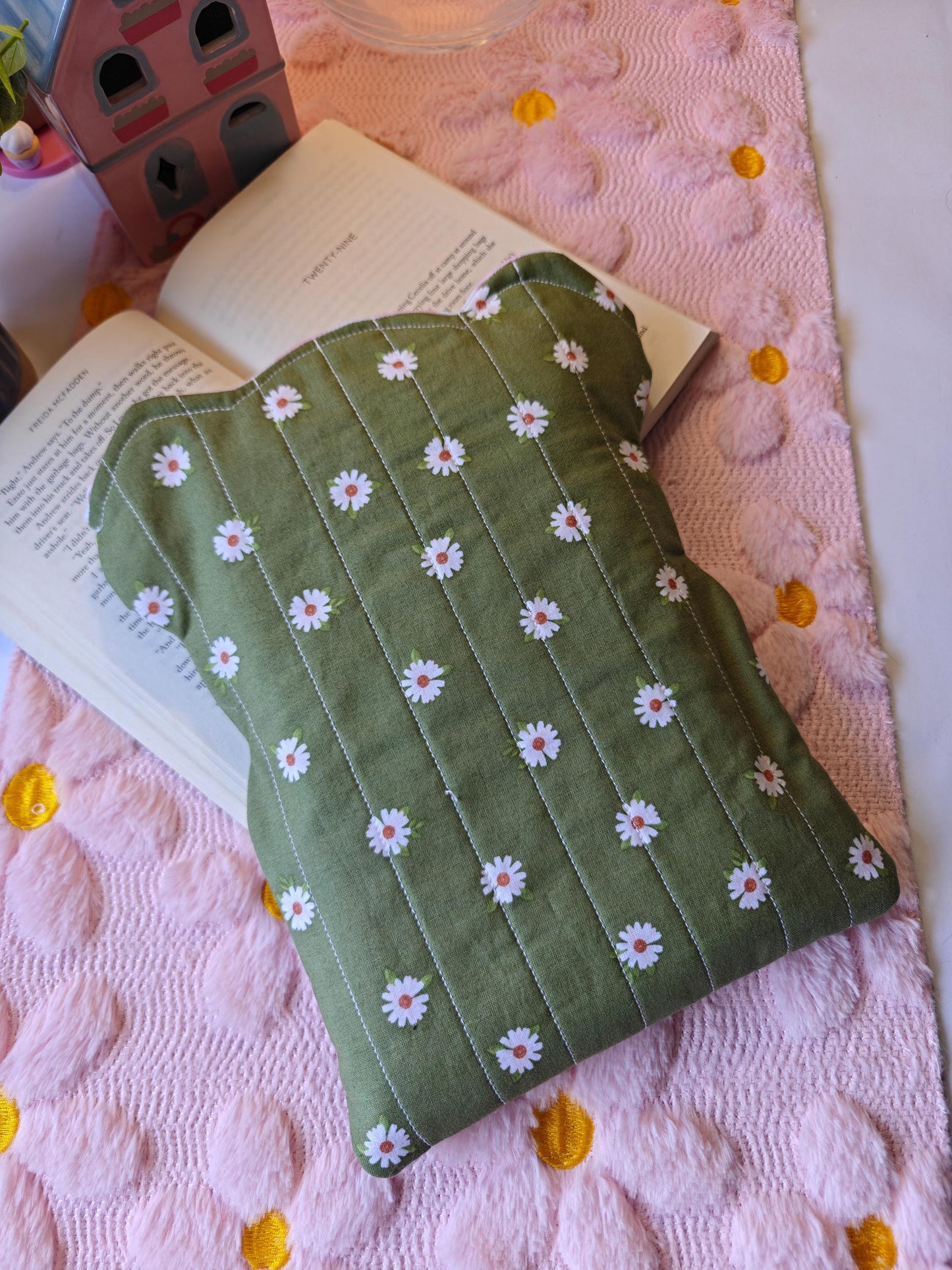 Bear-Shaped Book Sleeve in Olive Green with Pink Dainty Bow