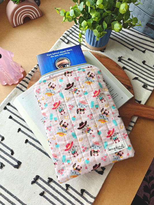 Pink Cowboy Cat Fleece Quilted Book Sleeve With Zipper  | 11 inch iPad Sleeve