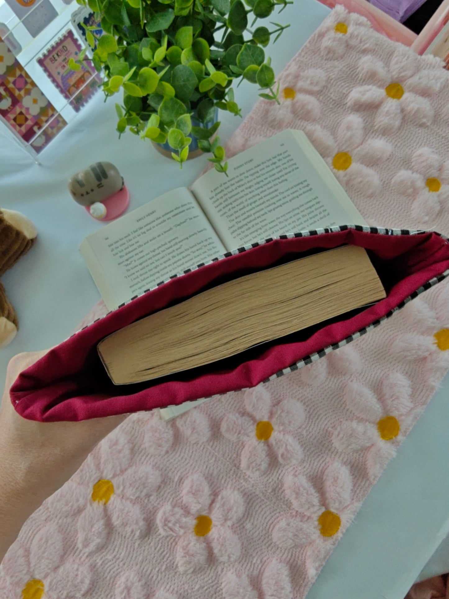 Quilted Black Gingham Book Sleeve Pouch with Crimson Red Bow