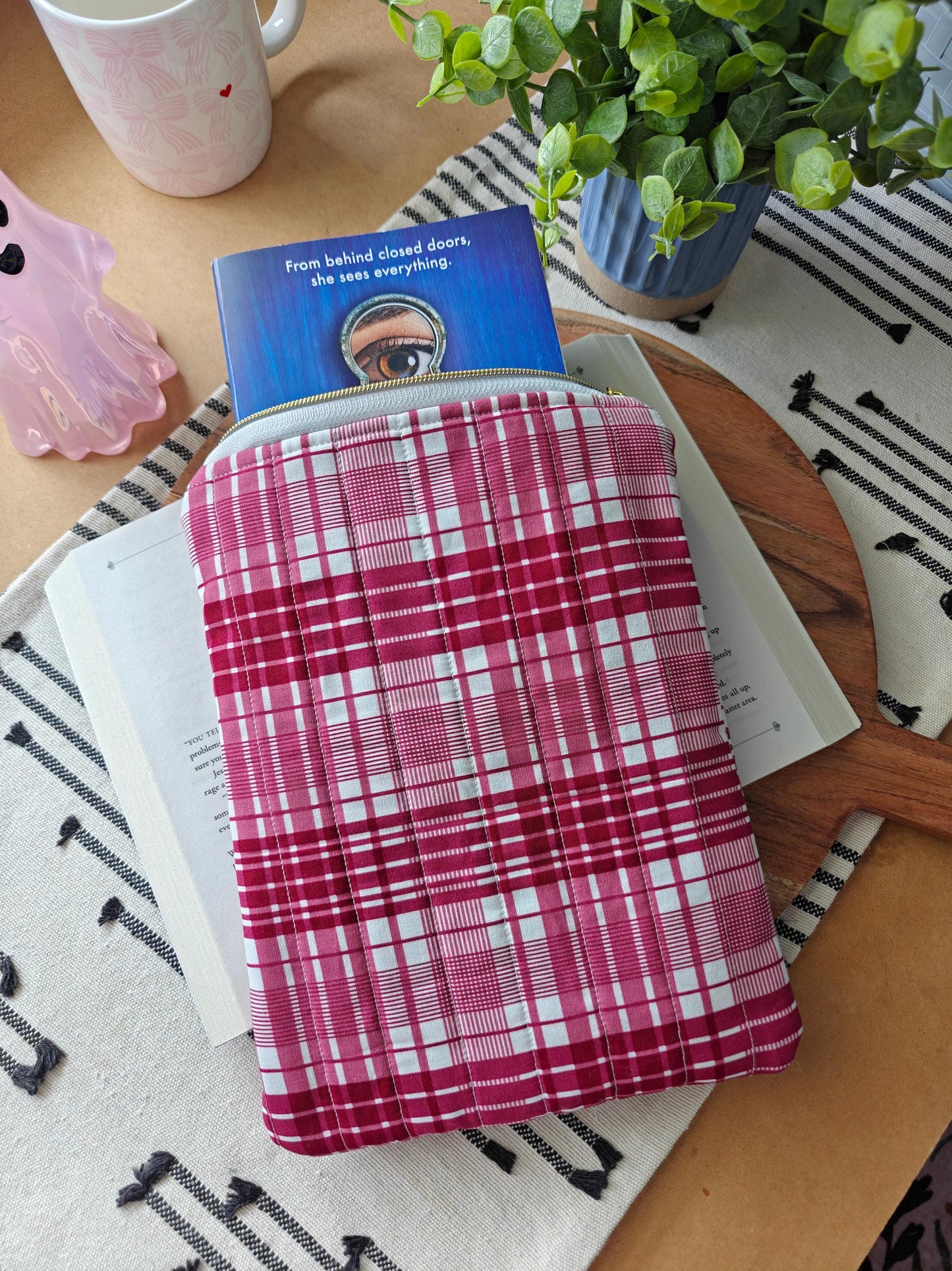 Red Plaid Quilted Book Sleeve With Zipper  | 11 inch iPad Sleeve