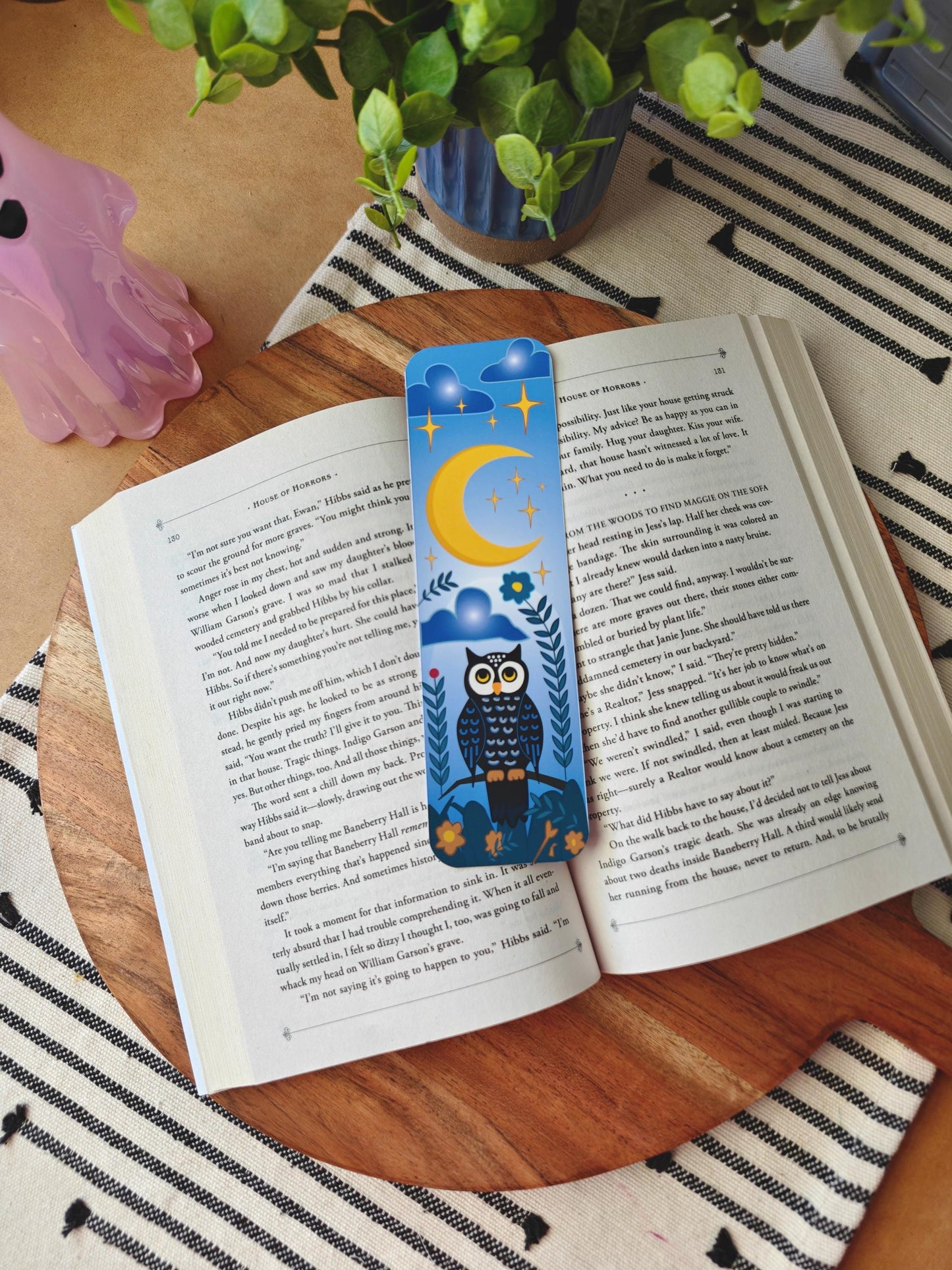 Fantasy Readers Owl Laminated Bookmark | Dark Academia Bookmark
